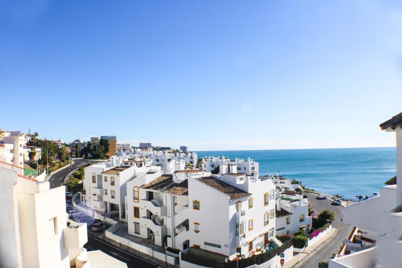 Apartamento Ático frente al mar - Vistas, piscina, terrazas, parking! Benalmádena Exterior foto